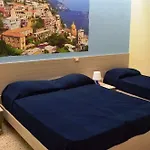 Alojamento de Acomodação e Pequeno-almoço La Fontana De Li Papi 5*