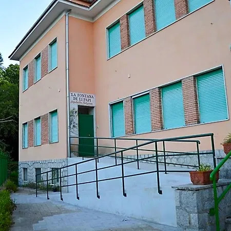 La Fontana De Li Papi Bed & Breakfast 5*